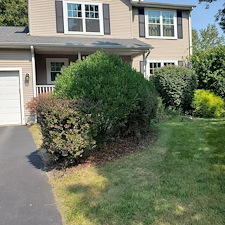 Quality-Shrub-and-Bush-Trimming-Services-in-Coventry-RI-by-Qs-Quality-Lawn-Care-LLC 7